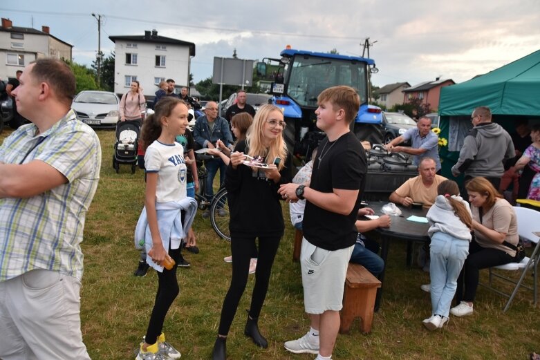  Biesiada po skierniewicku. Wieczorem zawitały tłumy  