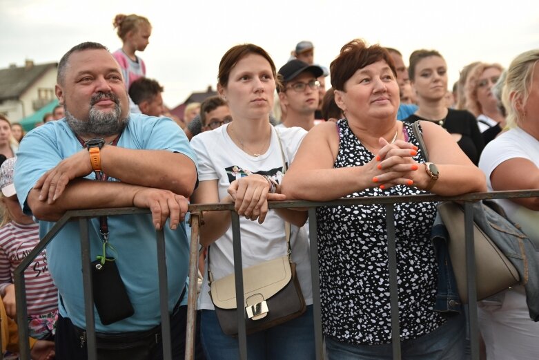  Biesiada po skierniewicku. Wieczorem zawitały tłumy  