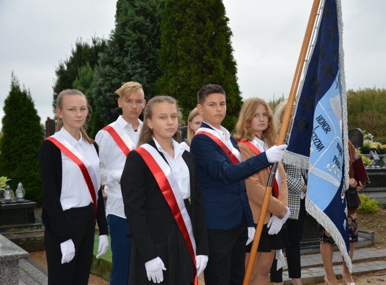  Bolesne pamiątki na ziemi jeżowskiej 