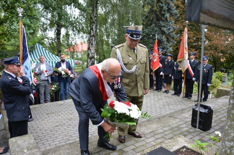  Bolesne pamiątki na ziemi jeżowskiej 