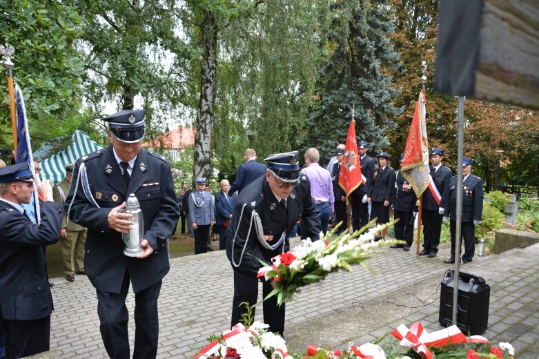  Bolesne pamiątki na ziemi jeżowskiej 