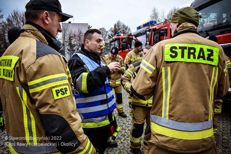  Bomba w szkole w Białej Rawskiej [ZDJĘCIA] 