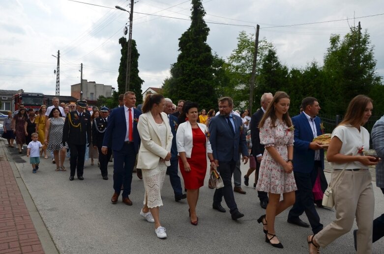  Burmistrz Jeżowa na dożynki wjechał wierzchem 