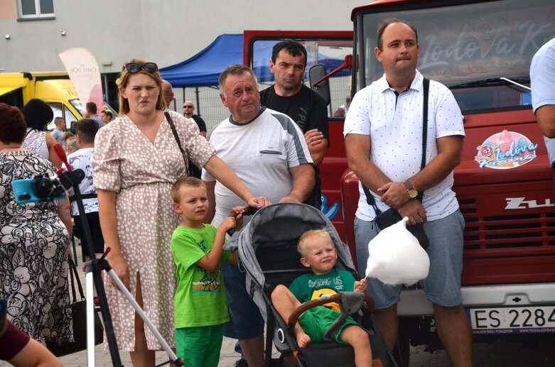  Burmistrz Jeżowa na dożynki wjechał wierzchem 