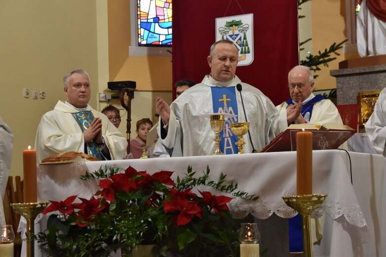  Cały wiek w parafii św. Antoniego z Padwy w Radziwiłłowie 