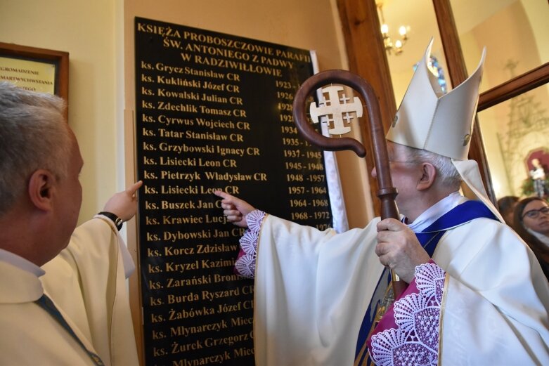  Cały wiek w parafii św. Antoniego z Padwy w Radziwiłłowie 