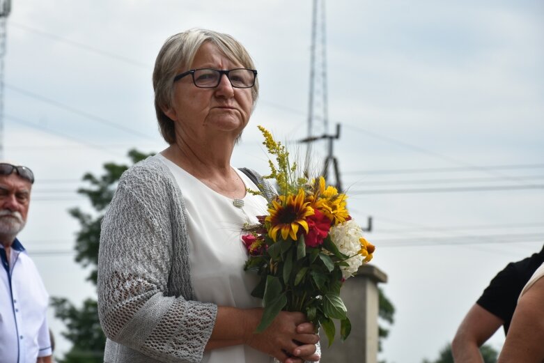  Dożynki parafialne w Lipcach Reymontowskich 