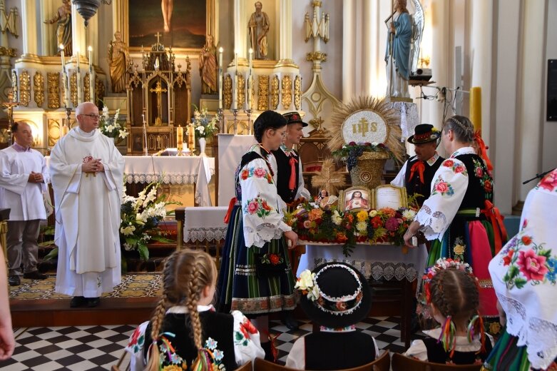  Dożynki parafialne w Pszczonowie 