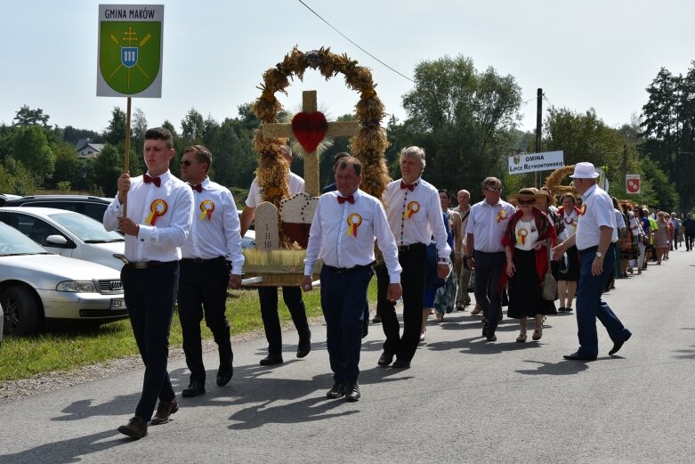  Dożynki Powiatowe w Woli Pękoszewskiej 