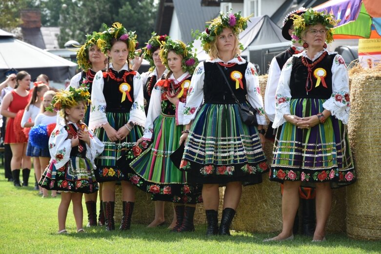  Dożynki Powiatowe w Woli Pękoszewskiej 