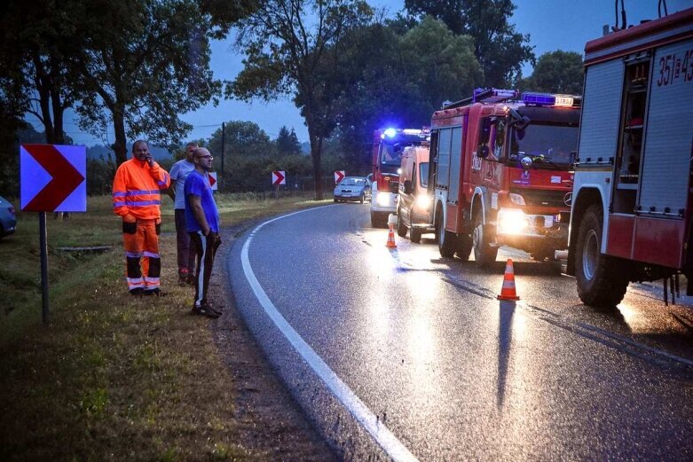  Dramat rodziny z Żyrardowa w Pamiętnej pod Skierniewicami 