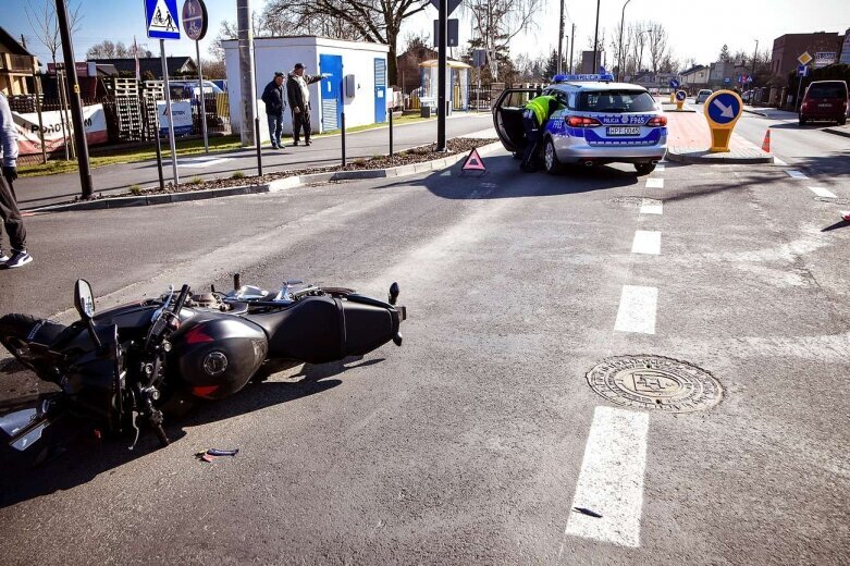  Dwa wypadki z motocyklistami w Skierniewicach 