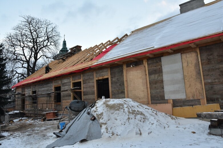  Dworek Konstancji składają od nowa 