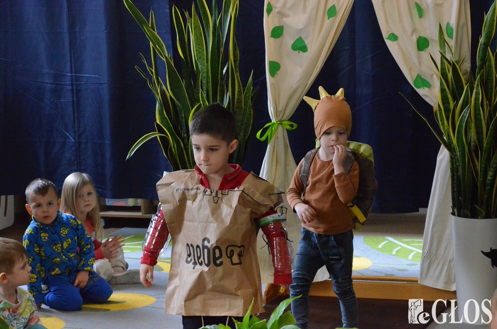  Ekologiczny pokaz mody w skierniewickim przedszkolu 