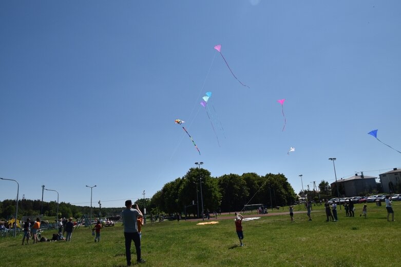  Festiwal latawców i baniek mydlanych nad zalewem 