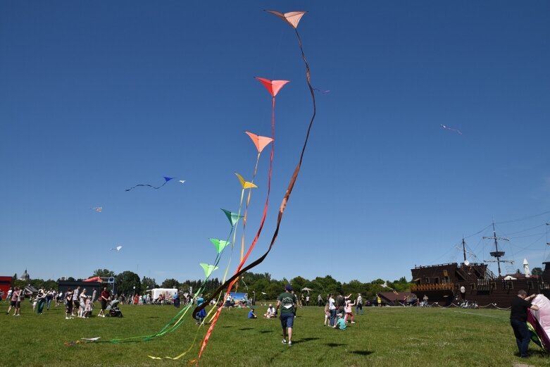  Festiwal latawców i baniek mydlanych nad zalewem 