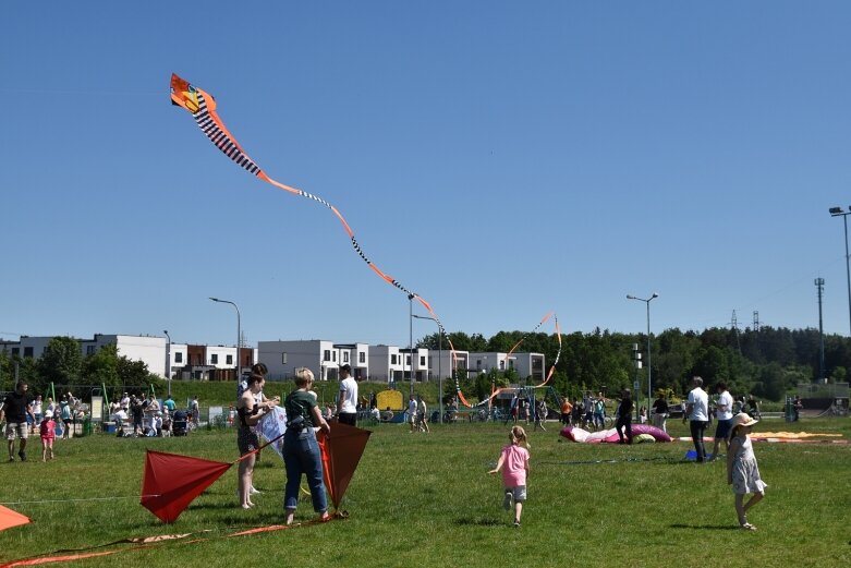  Festiwal latawców i baniek mydlanych nad zalewem 