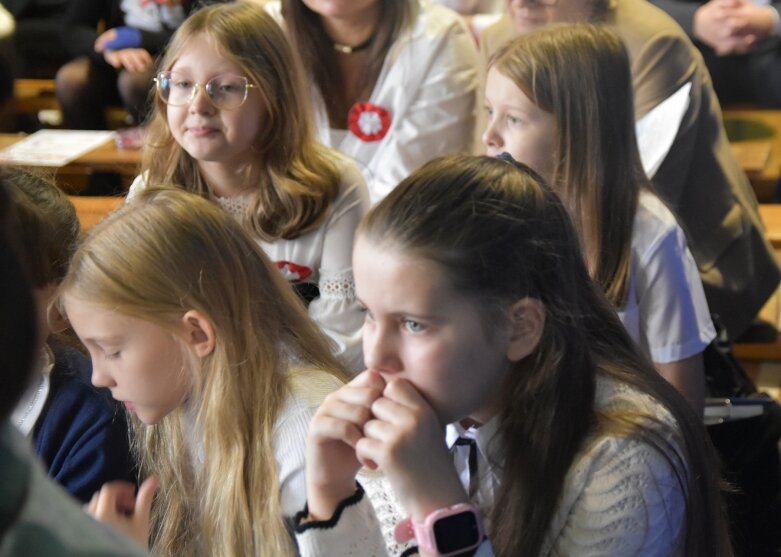  Festiwal piosenki patriotycznej, żołnierskiej i harcerskiej w Jeżowie 