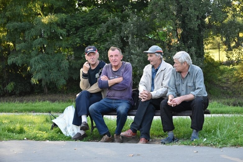  Gwiazdy kolarstwa w Skierniewicach. Trwa Wyścig Trzech Lilii 