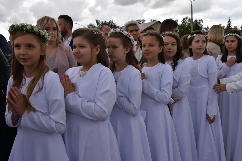  Komunia w parafii Niepokalanego Serca Najświętszej Maryi Panny 