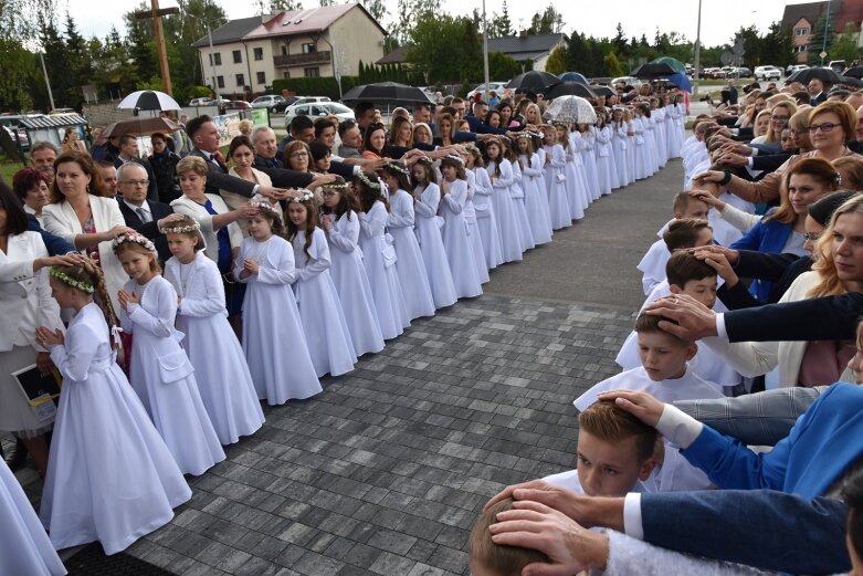  Komunia w parafii Niepokalanego Serca Najświętszej Maryi Panny 