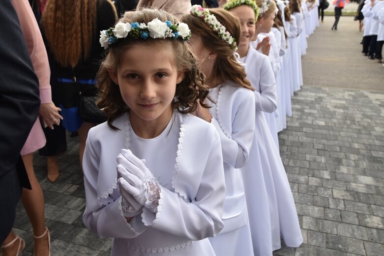  Komunia w parafii Niepokalanego Serca Najświętszej Maryi Panny 