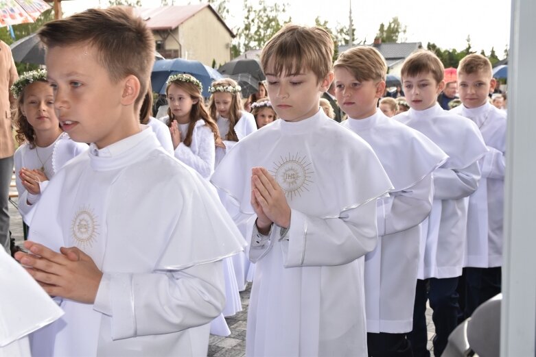  Komunia w parafii Niepokalanego Serca Najświętszej Maryi Panny 