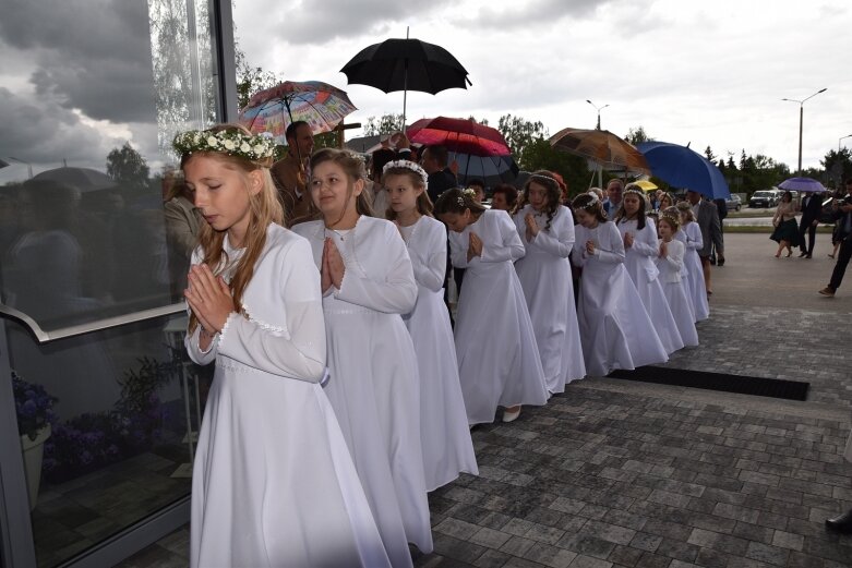  Komunia w parafii Niepokalanego Serca Najświętszej Maryi Panny 