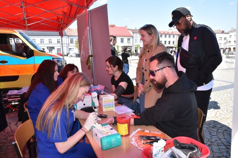  Kontrolowali swoje zdrowie. Z otwartych badań skorzystało 55 osób! 