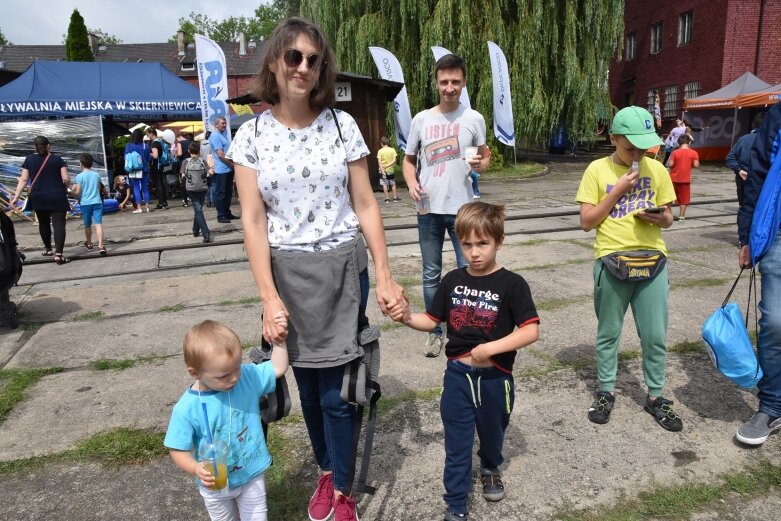  Lato z parowozami. Ponad tysiąc gości na kolejowym pikniku 