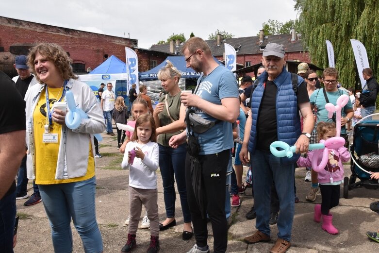  Lato z parowozami. Ponad tysiąc gości na kolejowym pikniku 