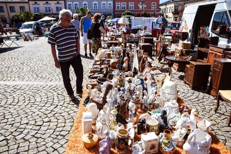  Lipcowy pchli targ w Skierniewicach [ZDJĘCIA] 