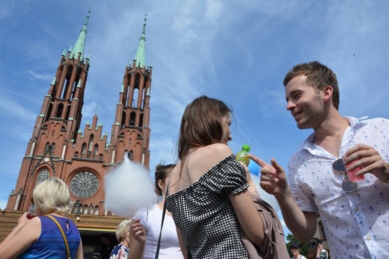  Miłość, radość, muzyka! Taka parada w Żyrardowie 