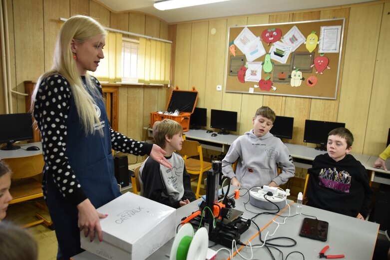  Mobilne Laboratorium Przyszłości w skierniewickiej Dwójce 