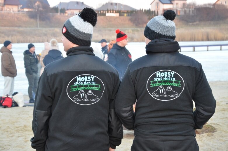 Morsy dla Chłopaków – Skierniewice rozświetliły noc dla Kuby i Adama