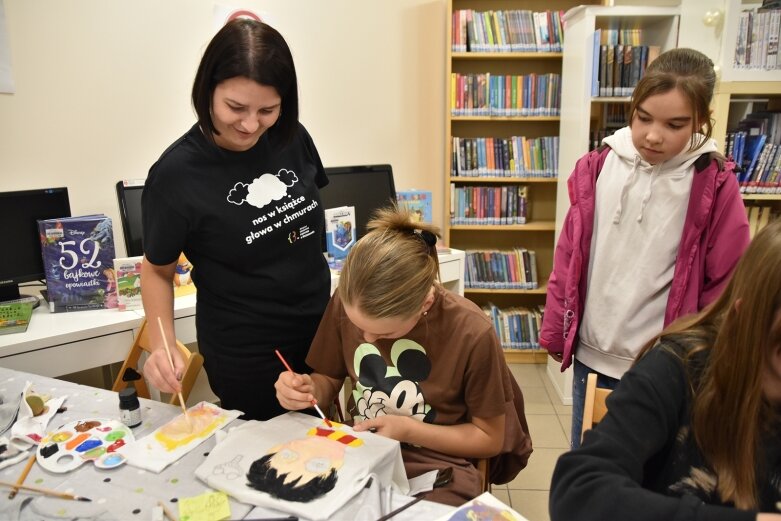  Mszczonów: Wieczór  w bibliotece 