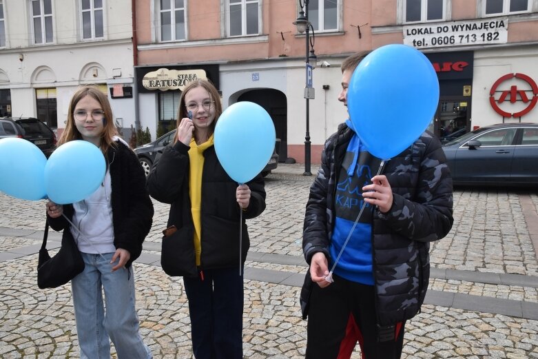  Na niebiesko. Obchody Dnia Świadomości Autyzmu 