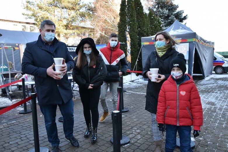  Na ulicach Skierniewic znów zagrała Wielka Orkiestra Świątecznej Pomocy 