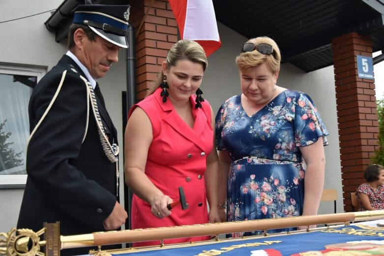  Nadanie sztandaru dla OSP Stary Rzędków 