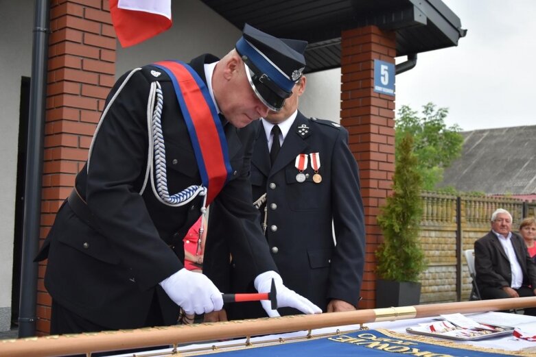  Nadanie sztandaru dla OSP Stary Rzędków 