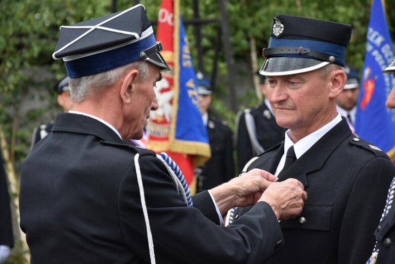  Nadanie sztandaru dla OSP Stary Rzędków 