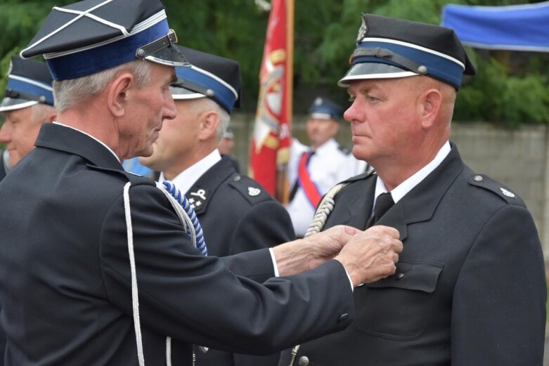  Nadanie sztandaru dla OSP Stary Rzędków 