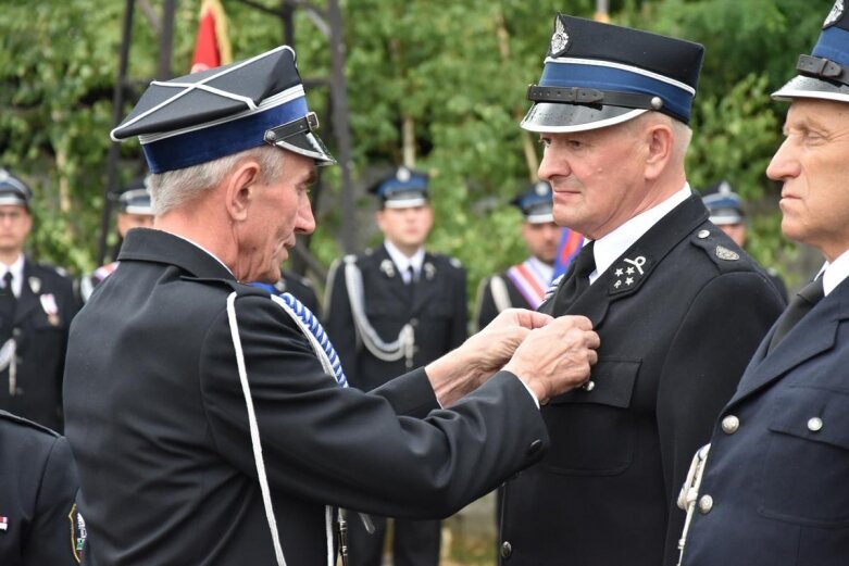  Nadanie sztandaru dla OSP Stary Rzędków 