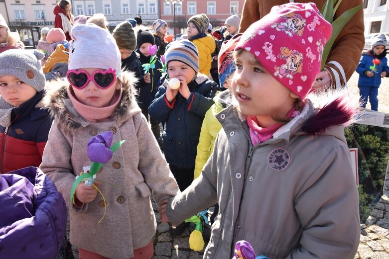  Najmłodsi manifestowali solidarność z Ukrainą 