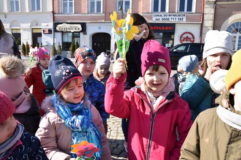  Najmłodsi manifestowali solidarność z Ukrainą 