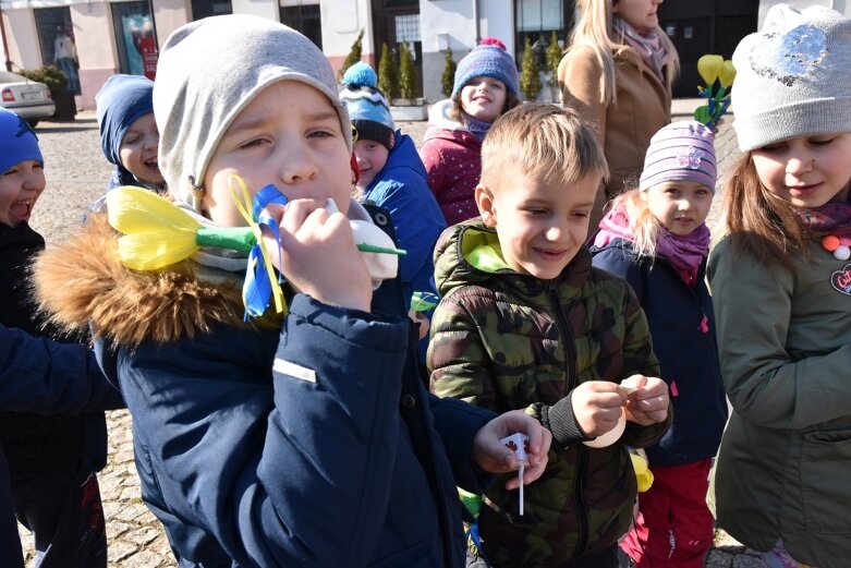  Najmłodsi manifestowali solidarność z Ukrainą 