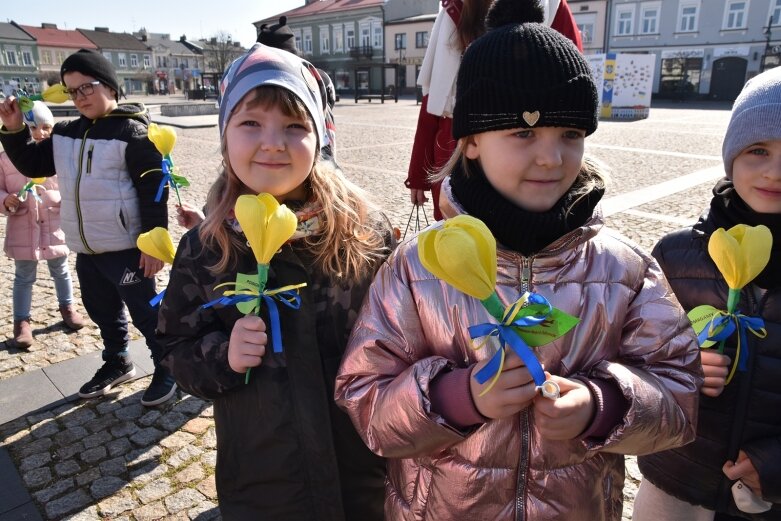  Najmłodsi manifestowali solidarność z Ukrainą 