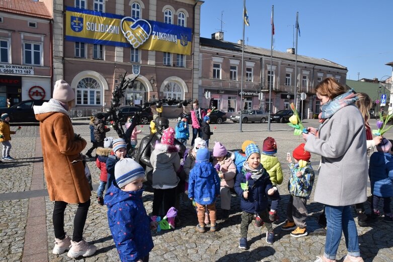  Najmłodsi manifestowali solidarność z Ukrainą 