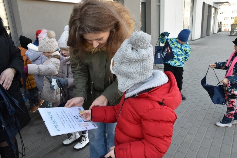  Najmłodsi zbierają elektrośmieci. Dziś podziękowali portalowi eglos za promocję akcji 