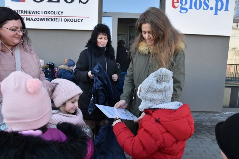  Najmłodsi zbierają elektrośmieci. Dziś podziękowali portalowi eglos za promocję akcji 